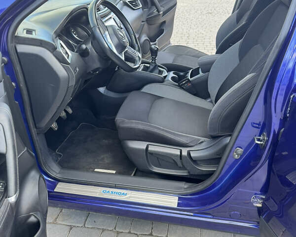 Синий Ниссан Кашкай, объемом двигателя 1.46 л и пробегом 52 тыс. км за 17200 $, фото 17 на Automoto.ua