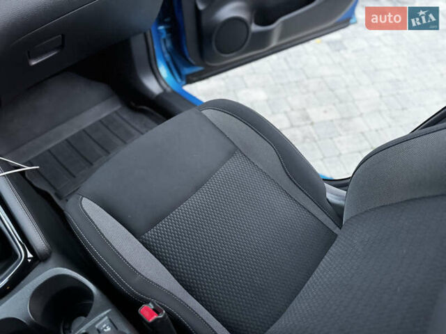 Синий Ниссан Кашкай, объемом двигателя 1.6 л и пробегом 107 тыс. км за 16350 $, фото 71 на Automoto.ua