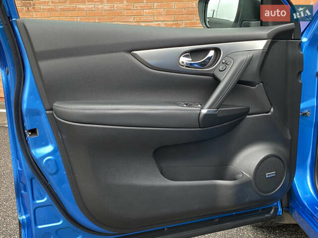 Синий Ниссан Кашкай, объемом двигателя 1.6 л и пробегом 149 тыс. км за 17000 $, фото 26 на Automoto.ua