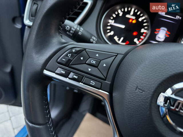 Синий Ниссан Кашкай, объемом двигателя 1.6 л и пробегом 107 тыс. км за 16350 $, фото 99 на Automoto.ua