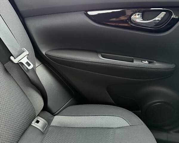 Синий Ниссан Кашкай, объемом двигателя 1.6 л и пробегом 101 тыс. км за 18000 $, фото 17 на Automoto.ua