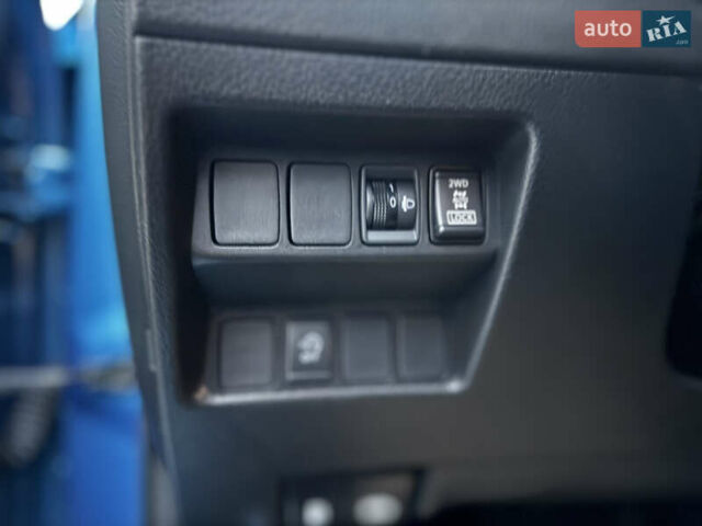 Синий Ниссан Кашкай, объемом двигателя 1.6 л и пробегом 107 тыс. км за 16350 $, фото 85 на Automoto.ua