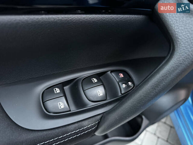 Синий Ниссан Кашкай, объемом двигателя 1.6 л и пробегом 107 тыс. км за 16350 $, фото 87 на Automoto.ua