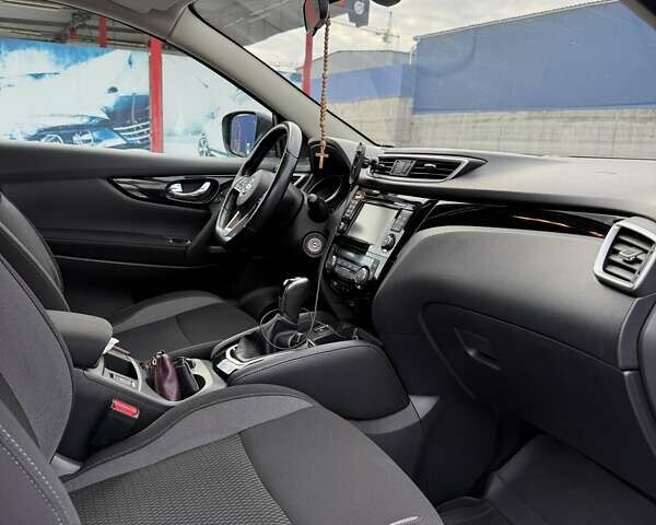 Синий Ниссан Кашкай, объемом двигателя 1.6 л и пробегом 101 тыс. км за 18000 $, фото 11 на Automoto.ua