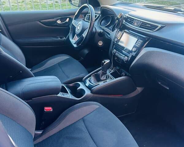 Синій Ніссан Кашкай, об'ємом двигуна 1.6 л та пробігом 160 тис. км за 17000 $, фото 1 на Automoto.ua