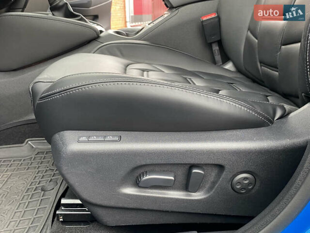 Синий Ниссан Кашкай, объемом двигателя 1.6 л и пробегом 149 тыс. км за 17000 $, фото 31 на Automoto.ua