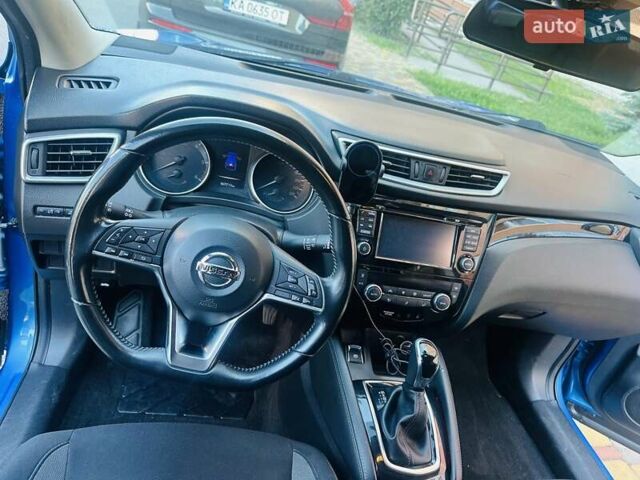 Синій Ніссан Кашкай, об'ємом двигуна 1.6 л та пробігом 160 тис. км за 17000 $, фото 3 на Automoto.ua