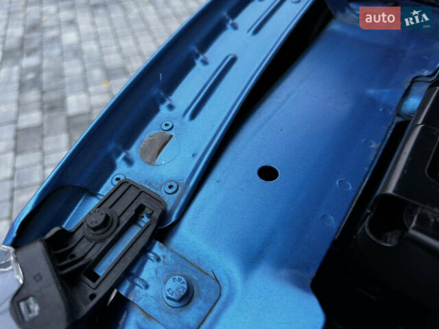 Синий Ниссан Кашкай, объемом двигателя 1.6 л и пробегом 107 тыс. км за 16350 $, фото 113 на Automoto.ua