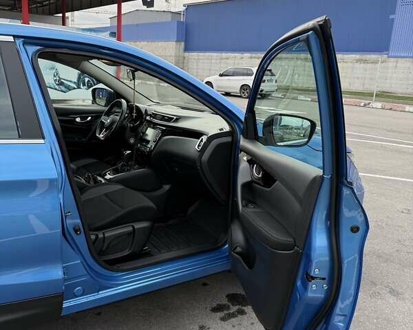 Синий Ниссан Кашкай, объемом двигателя 1.6 л и пробегом 101 тыс. км за 18000 $, фото 10 на Automoto.ua