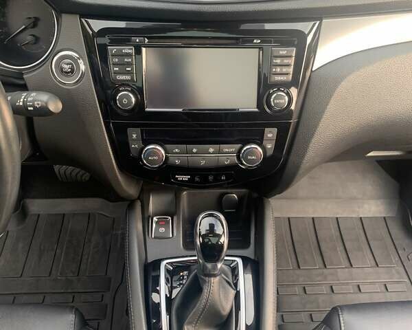 Синий Ниссан Кашкай, объемом двигателя 1.6 л и пробегом 87 тыс. км за 19990 $, фото 31 на Automoto.ua