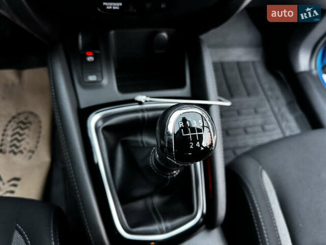 Синий Ниссан Кашкай, объемом двигателя 1.6 л и пробегом 107 тыс. км за 16350 $, фото 83 на Automoto.ua