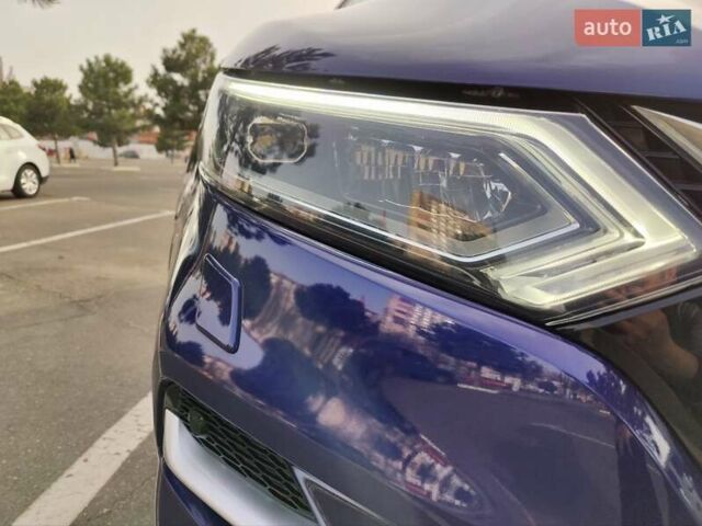 Синий Ниссан Кашкай, объемом двигателя 1.6 л и пробегом 40 тыс. км за 24000 $, фото 41 на Automoto.ua