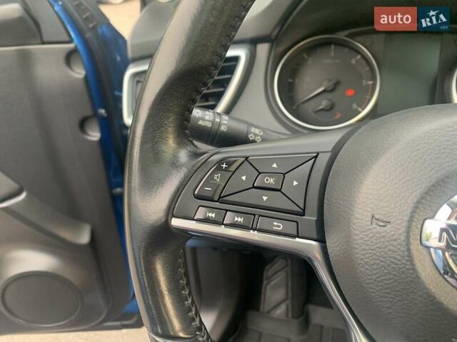 Синий Ниссан Кашкай, объемом двигателя 1.6 л и пробегом 87 тыс. км за 19990 $, фото 35 на Automoto.ua