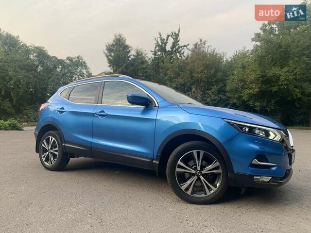 Синий Ниссан Кашкай, объемом двигателя 1.6 л и пробегом 87 тыс. км за 19990 $, фото 2 на Automoto.ua