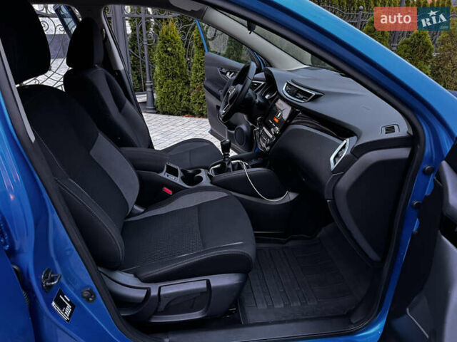 Синий Ниссан Кашкай, объемом двигателя 1.6 л и пробегом 107 тыс. км за 16350 $, фото 90 на Automoto.ua
