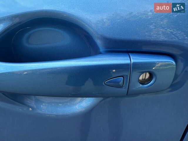 Синий Ниссан Кашкай, объемом двигателя 1.6 л и пробегом 101 тыс. км за 18999 $, фото 12 на Automoto.ua