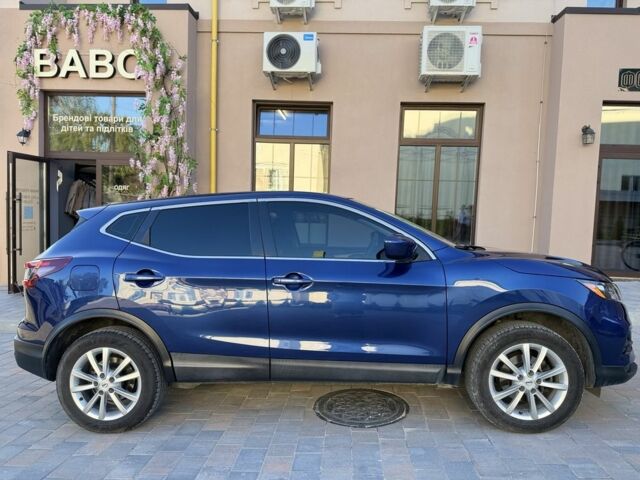 Ніссан Кашкай 2019 у Кременце на Automoto.ua Синій Ніссан Кашкай, об'ємом двигуна 2 л та пробігом 168 тис. км за 13500 $, фото 4 на Automoto.ua