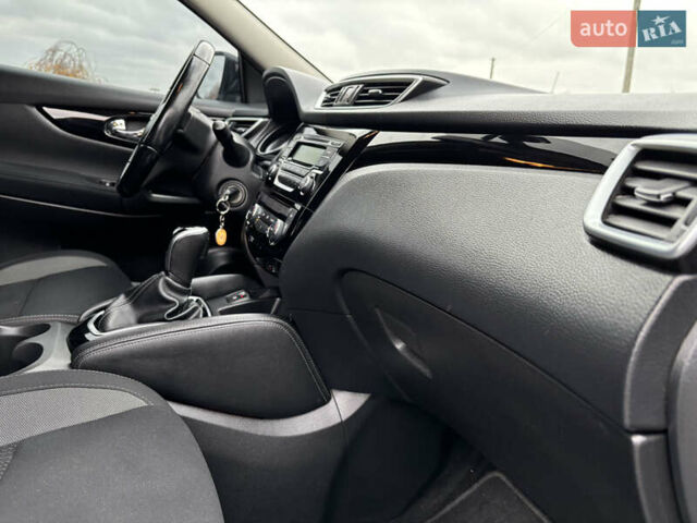 Синий Ниссан Кашкай, объемом двигателя 1.6 л и пробегом 186 тыс. км за 18890 $, фото 76 на Automoto.ua