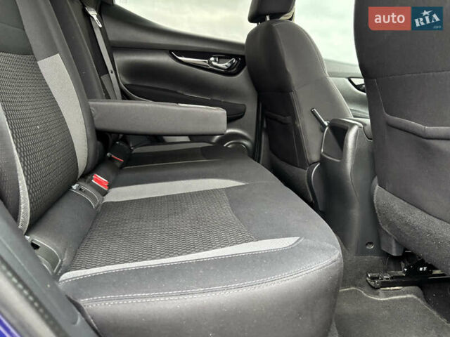 Синий Ниссан Кашкай, объемом двигателя 1.6 л и пробегом 186 тыс. км за 18890 $, фото 68 на Automoto.ua