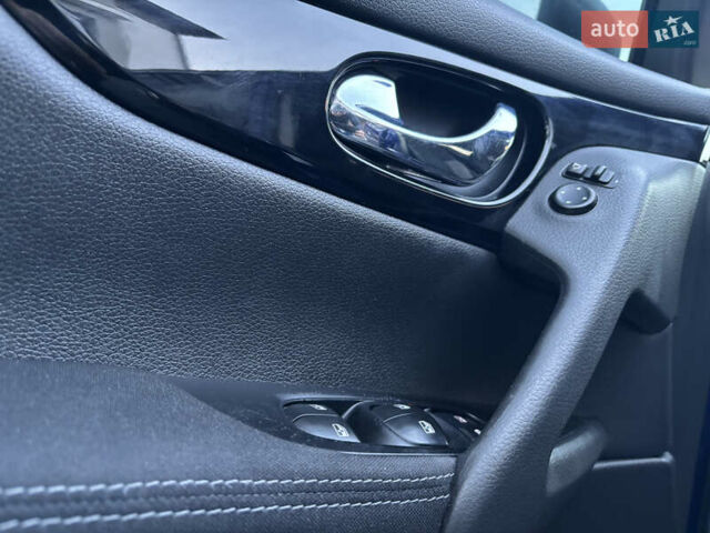 Синий Ниссан Кашкай, объемом двигателя 1.6 л и пробегом 186 тыс. км за 18790 $, фото 51 на Automoto.ua