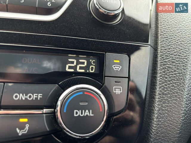 Синий Ниссан Кашкай, объемом двигателя 1.6 л и пробегом 186 тыс. км за 18890 $, фото 87 на Automoto.ua