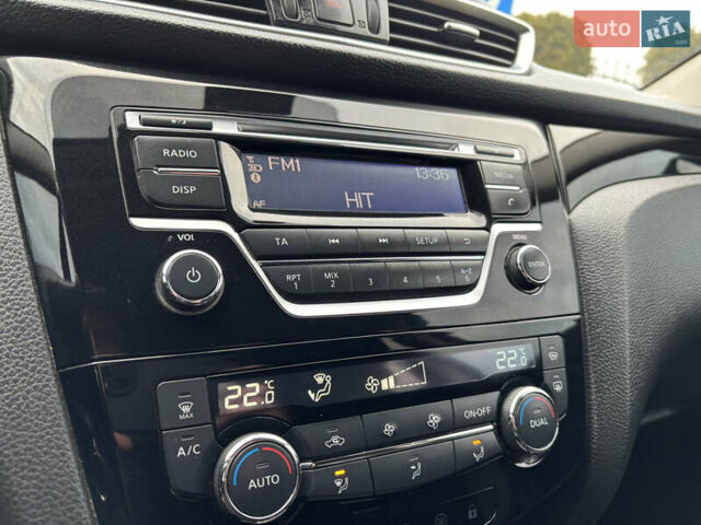 Синий Ниссан Кашкай, объемом двигателя 1.6 л и пробегом 186 тыс. км за 18890 $, фото 82 на Automoto.ua