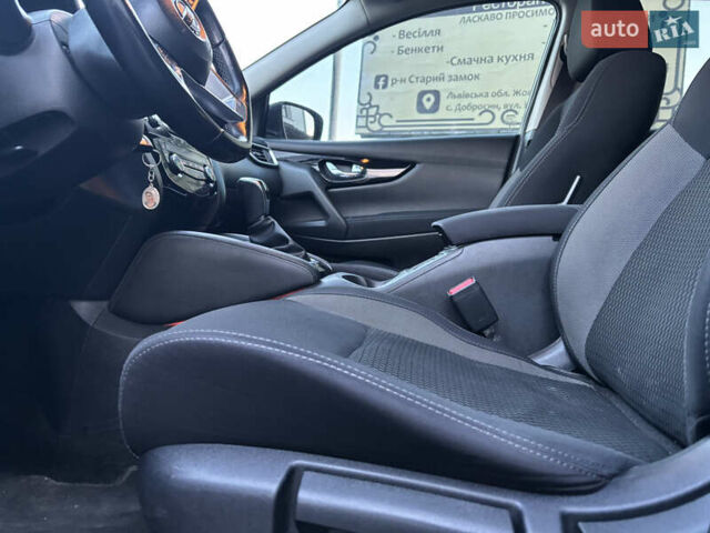 Синий Ниссан Кашкай, объемом двигателя 1.6 л и пробегом 186 тыс. км за 18790 $, фото 48 на Automoto.ua