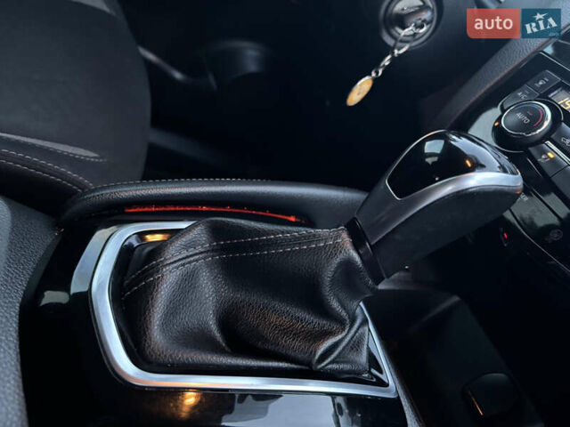 Синий Ниссан Кашкай, объемом двигателя 1.6 л и пробегом 186 тыс. км за 18790 $, фото 72 на Automoto.ua