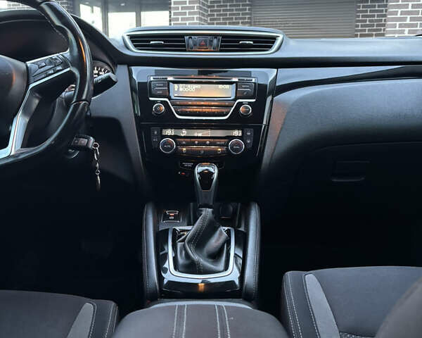 Синий Ниссан Кашкай, объемом двигателя 1.6 л и пробегом 186 тыс. км за 18790 $, фото 63 на Automoto.ua