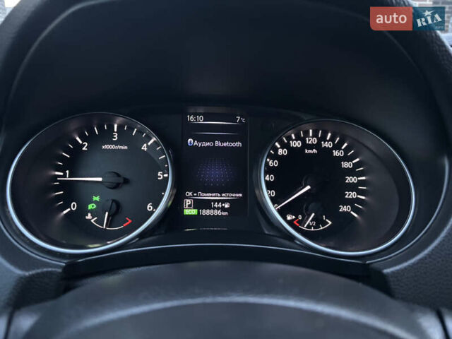 Синий Ниссан Кашкай, объемом двигателя 1.6 л и пробегом 186 тыс. км за 18790 $, фото 76 на Automoto.ua
