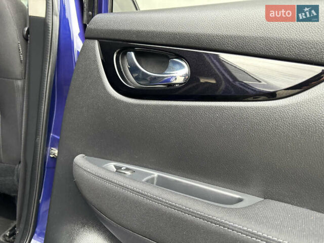 Синий Ниссан Кашкай, объемом двигателя 1.6 л и пробегом 186 тыс. км за 18890 $, фото 69 на Automoto.ua