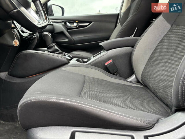 Синий Ниссан Кашкай, объемом двигателя 1.6 л и пробегом 186 тыс. км за 18890 $, фото 55 на Automoto.ua