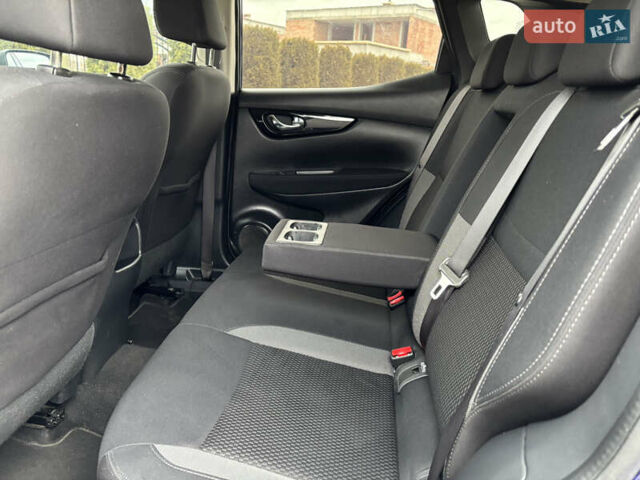 Синий Ниссан Кашкай, объемом двигателя 1.6 л и пробегом 186 тыс. км за 18890 $, фото 67 на Automoto.ua