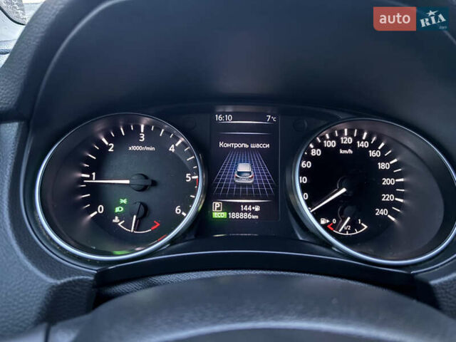 Синий Ниссан Кашкай, объемом двигателя 1.6 л и пробегом 186 тыс. км за 18790 $, фото 78 на Automoto.ua