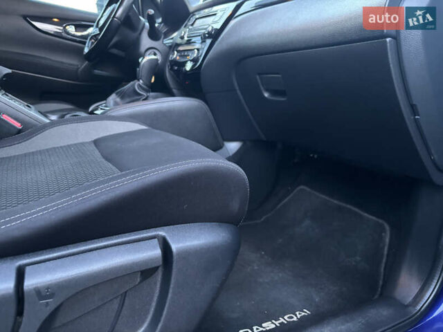 Синий Ниссан Кашкай, объемом двигателя 1.6 л и пробегом 186 тыс. км за 18790 $, фото 68 на Automoto.ua