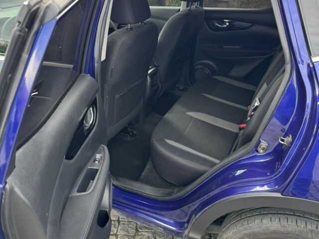 Синий Ниссан Кашкай, объемом двигателя 1.6 л и пробегом 185 тыс. км за 19300 $, фото 6 на Automoto.ua