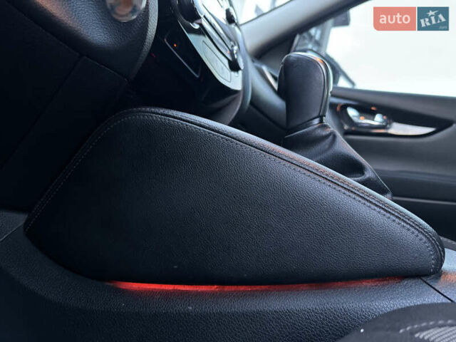 Синий Ниссан Кашкай, объемом двигателя 1.6 л и пробегом 186 тыс. км за 18790 $, фото 74 на Automoto.ua