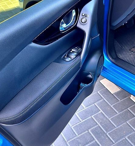 Ніссан Кашкай 2021 у Кропивницькому (Кіровограді) на Automoto.ua Синій Ніссан Кашкай, об'ємом двигуна 1.6 л та пробігом 46 тис. км за 25300 $, фото 7 на Automoto.ua
