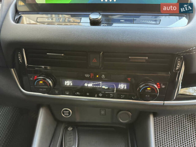 Синій Ніссан Кашкай, об'ємом двигуна 1.33 л та пробігом 95 тис. км за 24999 $, фото 43 на Automoto.ua