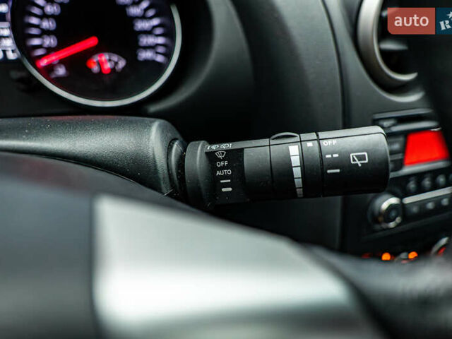 Зеленый Ниссан Кашкай, объемом двигателя 1.6 л и пробегом 109 тыс. км за 10163 $, фото 13 на Automoto.ua