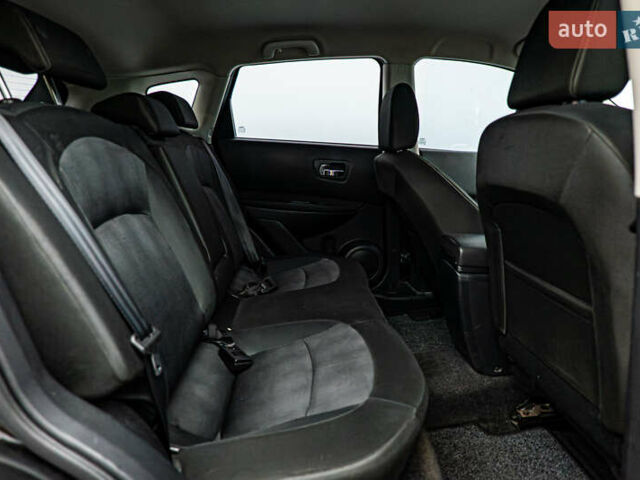 Зеленый Ниссан Кашкай, объемом двигателя 1.6 л и пробегом 109 тыс. км за 10163 $, фото 18 на Automoto.ua