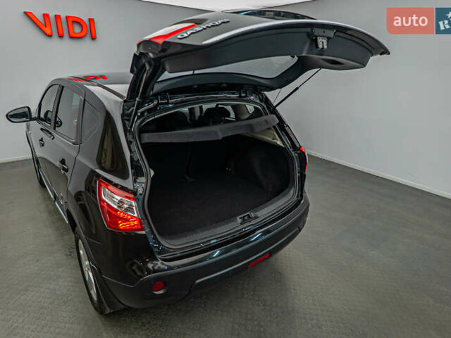 Зеленый Ниссан Кашкай, объемом двигателя 1.6 л и пробегом 109 тыс. км за 10163 $, фото 6 на Automoto.ua