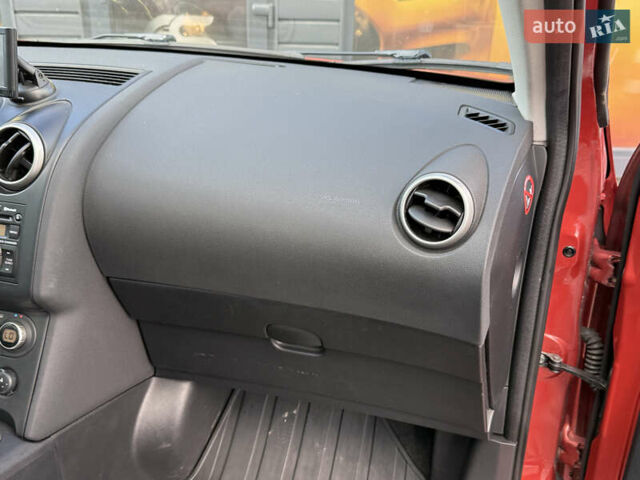 Помаранчевий Ніссан Кашкай, об'ємом двигуна 2 л та пробігом 308 тис. км за 8300 $, фото 38 на Automoto.ua