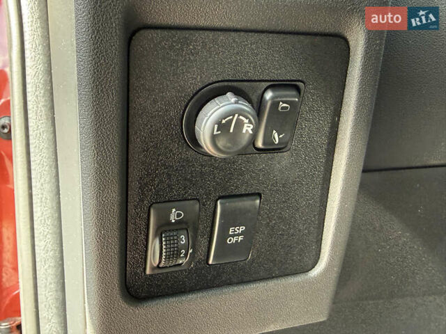 Помаранчевий Ніссан Кашкай, об'ємом двигуна 2 л та пробігом 308 тис. км за 8300 $, фото 56 на Automoto.ua