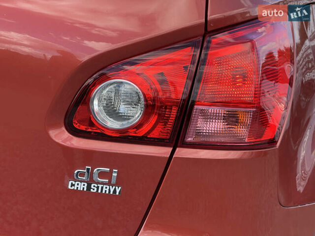 Помаранчевий Ніссан Кашкай, об'ємом двигуна 2 л та пробігом 308 тис. км за 8300 $, фото 30 на Automoto.ua