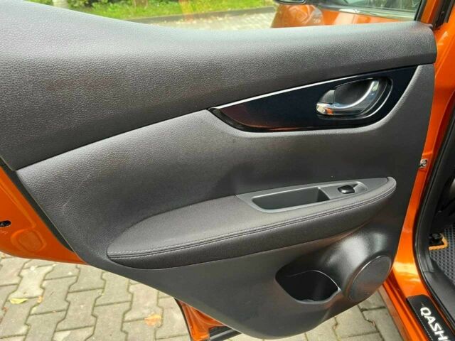 Оранжевый Ниссан Кашкай, объемом двигателя 2 л и пробегом 96 тыс. км за 14300 $, фото 20 на Automoto.ua