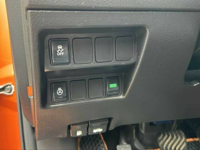 Оранжевый Ниссан Кашкай, объемом двигателя 2 л и пробегом 96 тыс. км за 14300 $, фото 13 на Automoto.ua