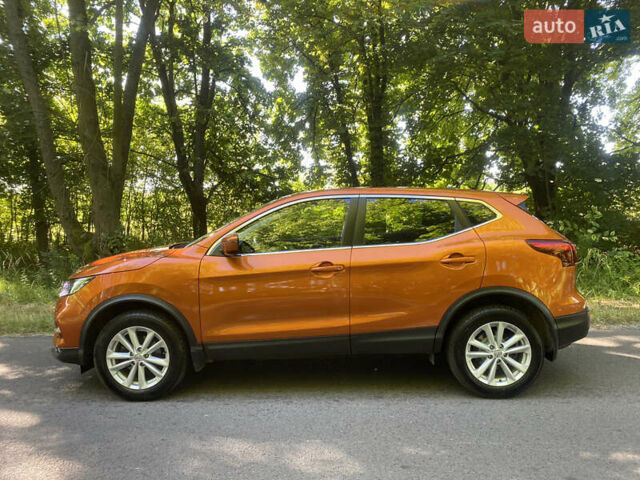 Оранжевый Ниссан Кашкай, объемом двигателя 2 л и пробегом 50 тыс. км за 16500 $, фото 8 на Automoto.ua