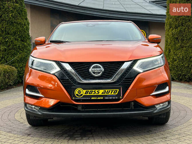 Оранжевый Ниссан Кашкай, объемом двигателя 2 л и пробегом 67 тыс. км за 17700 $, фото 2 на Automoto.ua