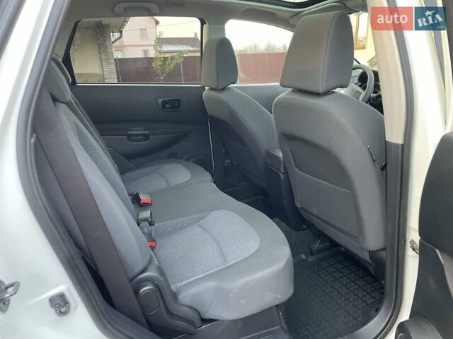 Белый Ниссан Кашкай 2, объемом двигателя 2 л и пробегом 252 тыс. км за 8950 $, фото 45 на Automoto.ua